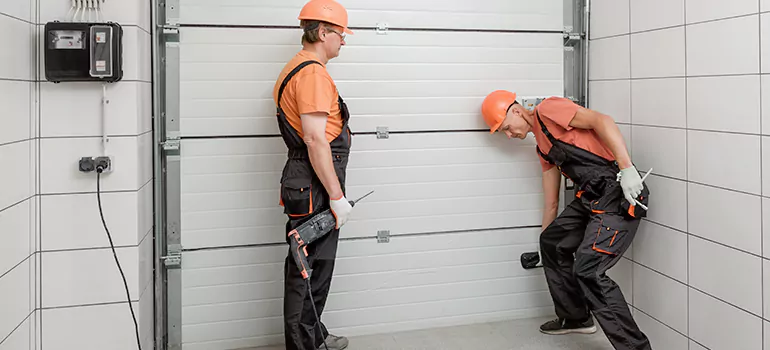 Secure Garage Door Repair in Leesburg, FL